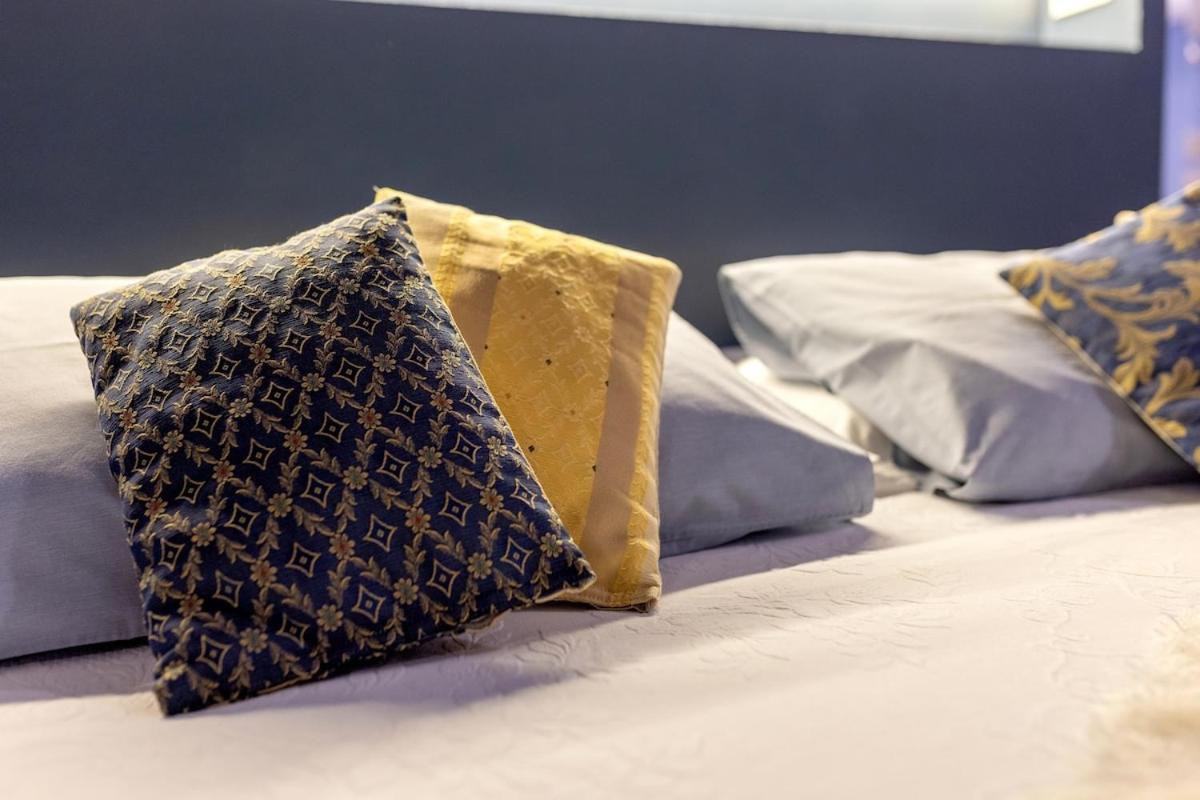 Sant'Anna Studio Apartment Parma Eksteriør bilde